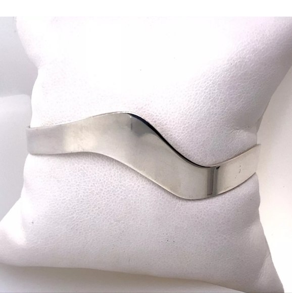 James Avery Wavy Sterling Silver Cuff Bracelet - Picture 1 of 3